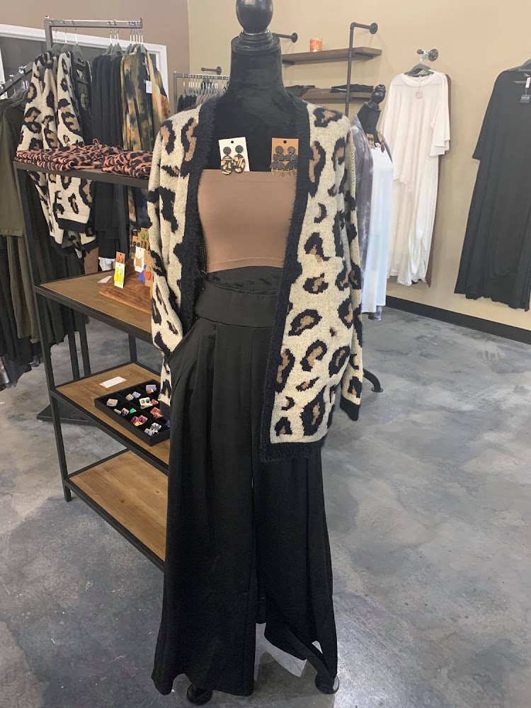 Meche Beauty and Boutique view 5