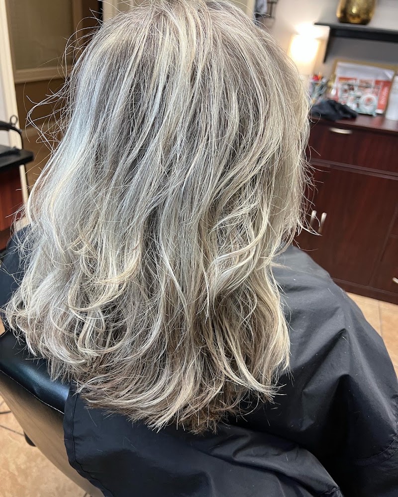 Melanie Baldwin Hair Salon located Inside Elite Salon & Spa view 4