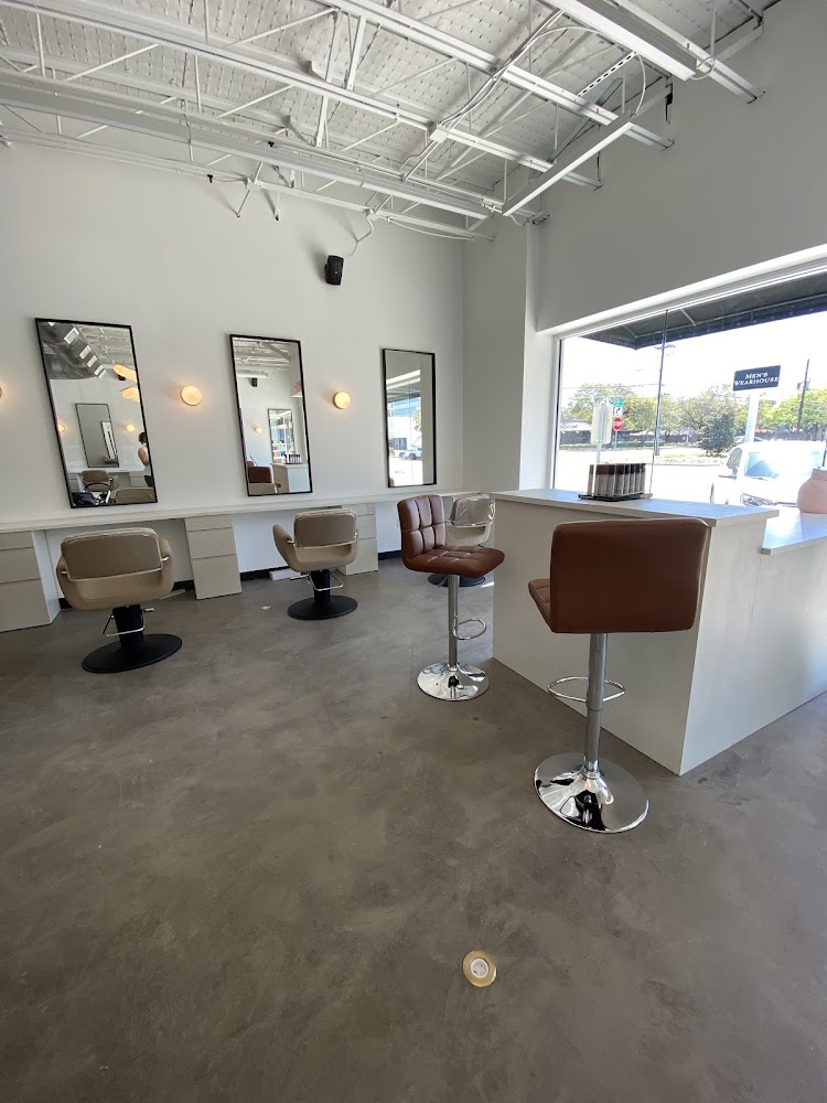 MERE salon view 4