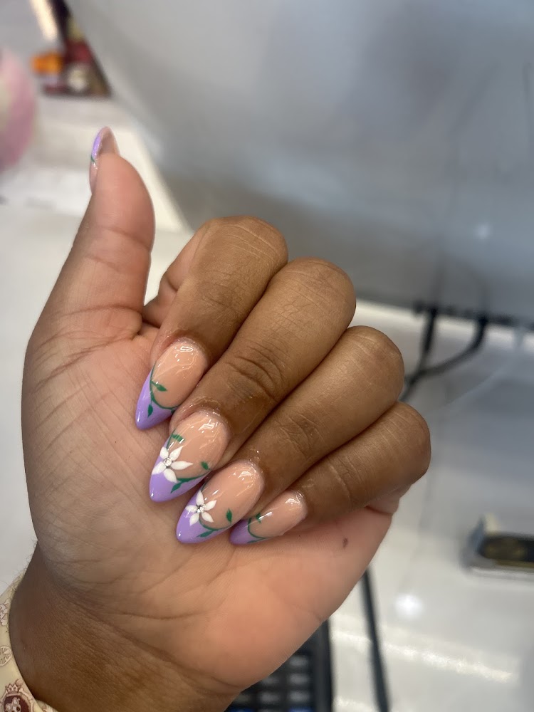 MeTime Nail Bar view 3