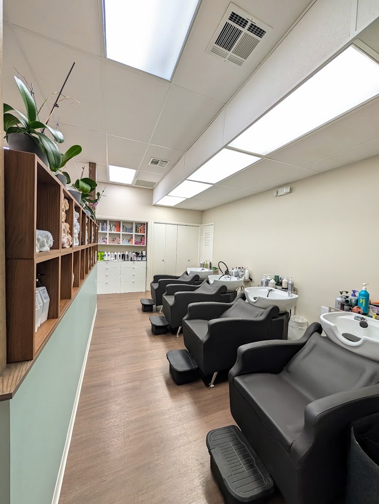 Mika Beauty Studio (by Pure Noir LLC) view 5