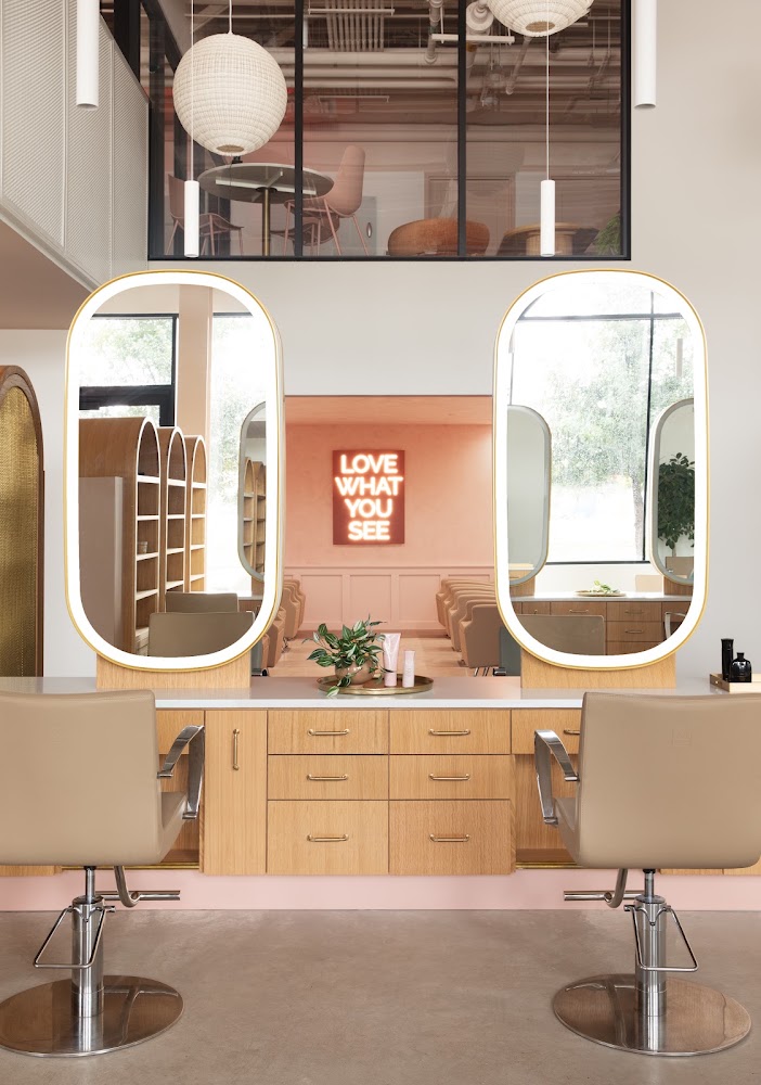 Mirror Mirror Salon - The Grove primary photo
