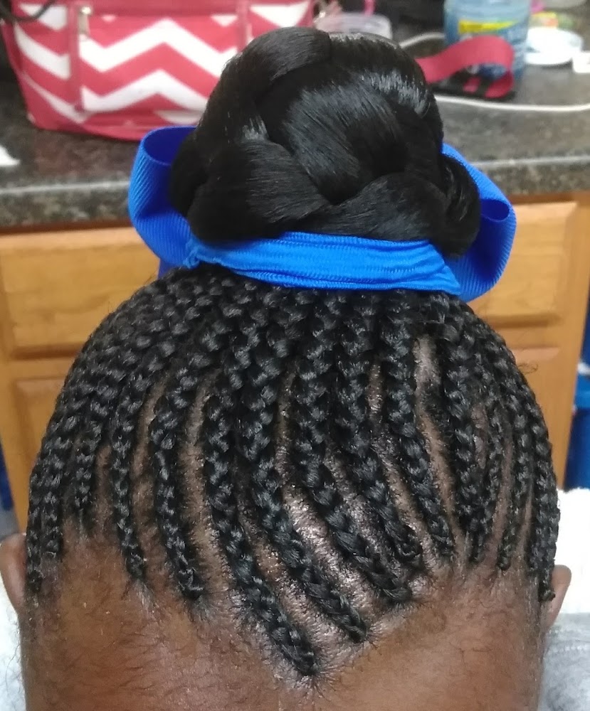 Mwanda's Anointed & Appointed Hair Studio & Beauty Supply view 4