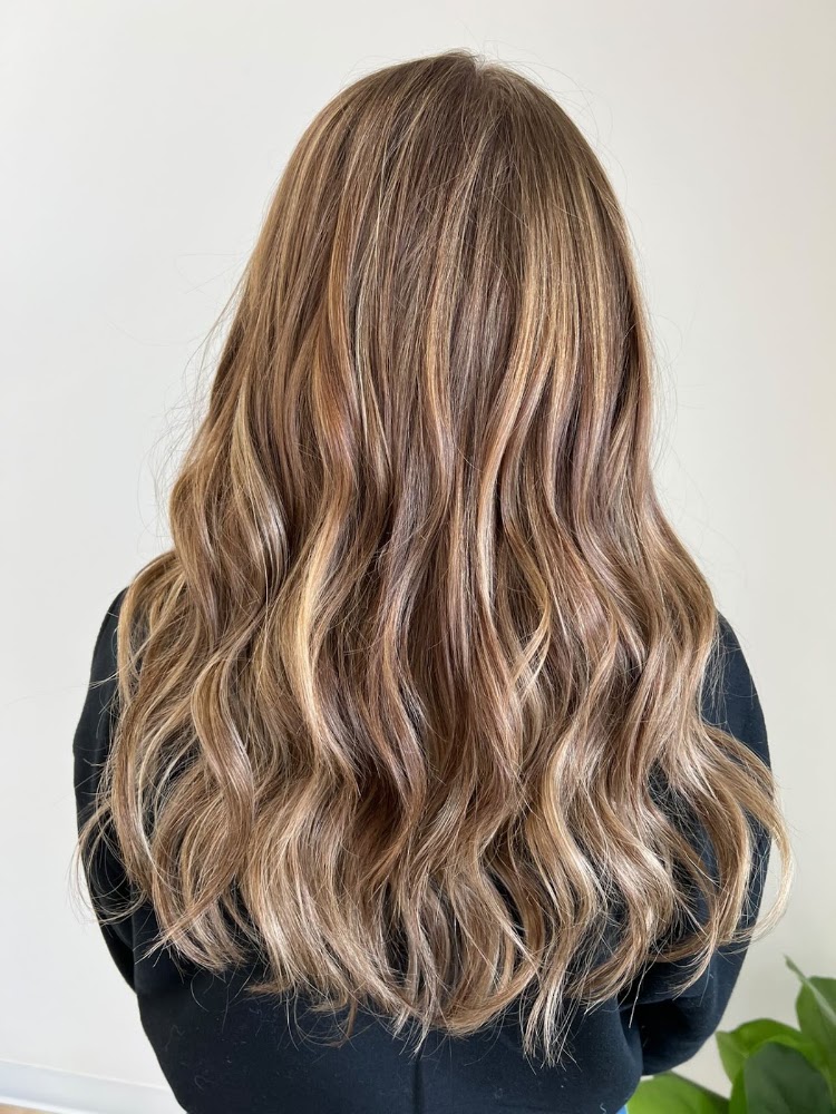 New City Blonde Salon view 3