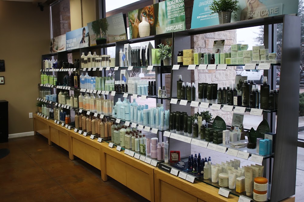 Organics Salon view 3