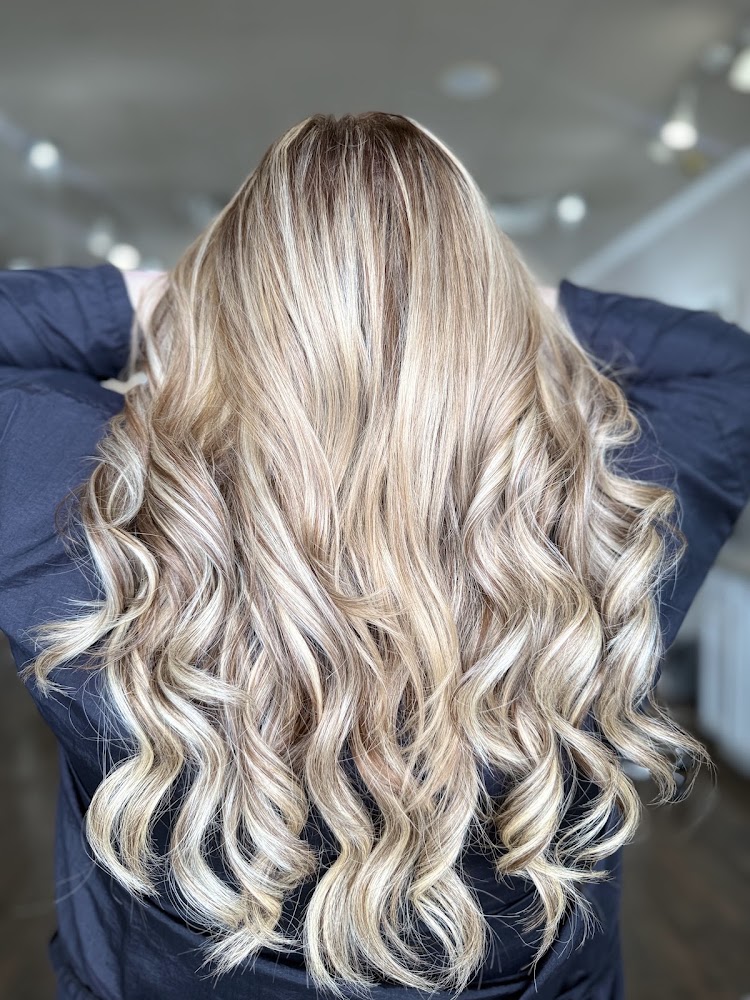 Pani Style Hair Salon - Katy Texas Blondes, Balayage & Extensions view 2