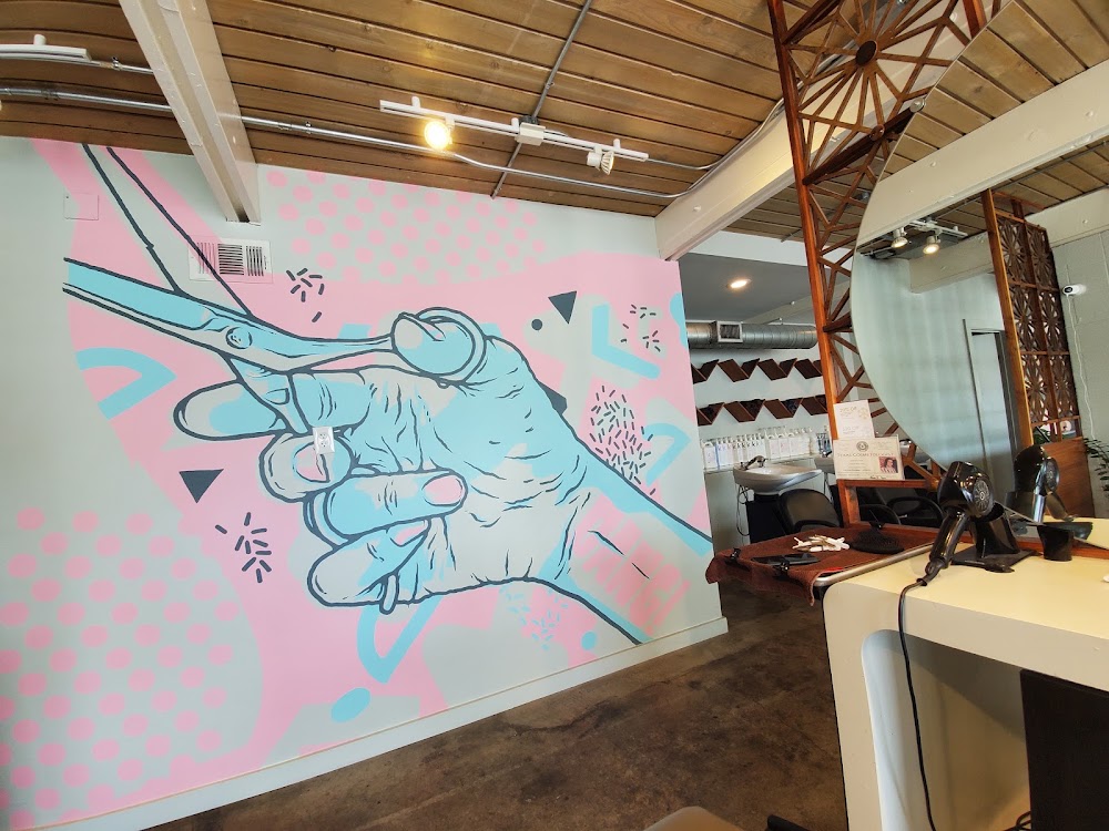 Path Salon Balcones view 4