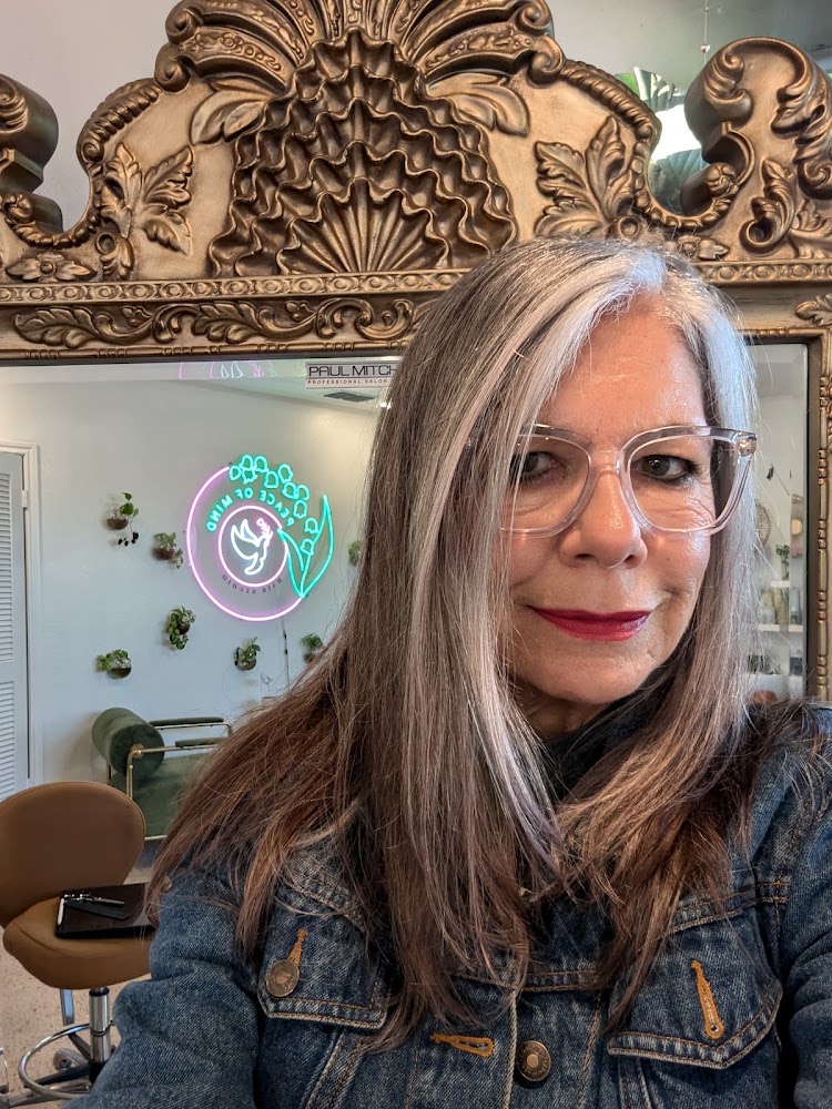 Peace of Mind | hair studio view 4