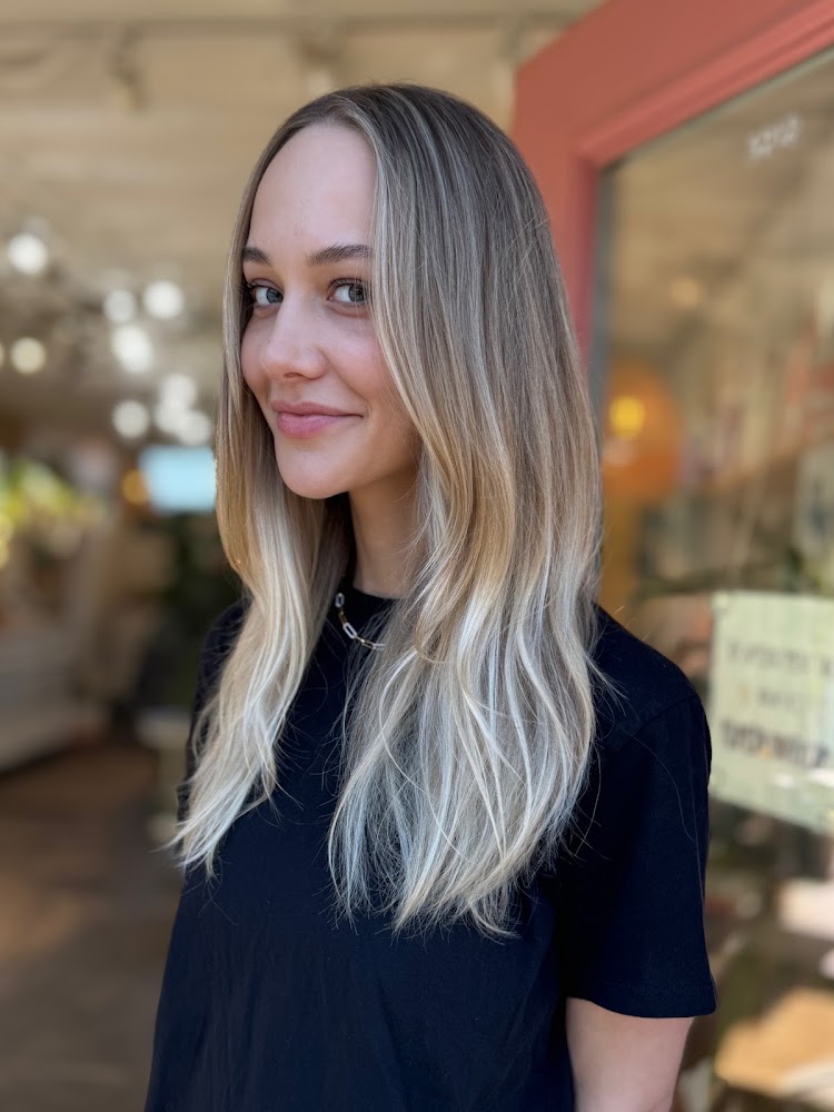 Plume Salon primary photo
