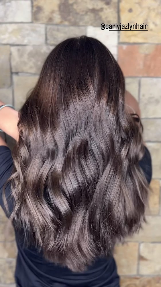 Pretty in pink salon view 3