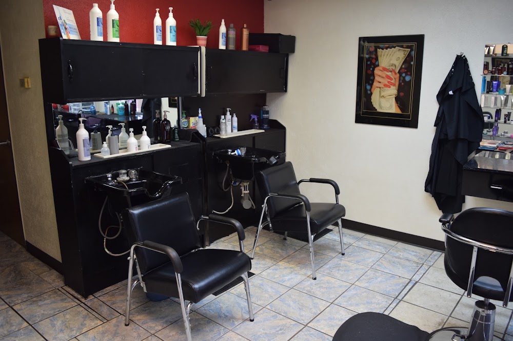 Pro Hair Salon primary photo