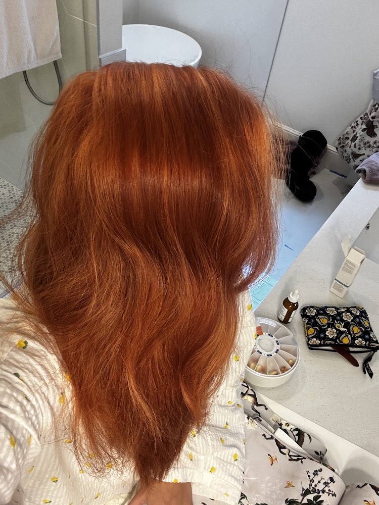 PureSana Salon view 5