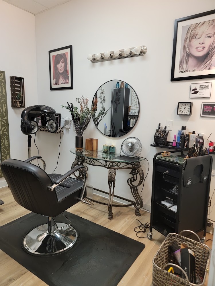 Redken Hair Studio LLC at Elevate Salon Suites view 5