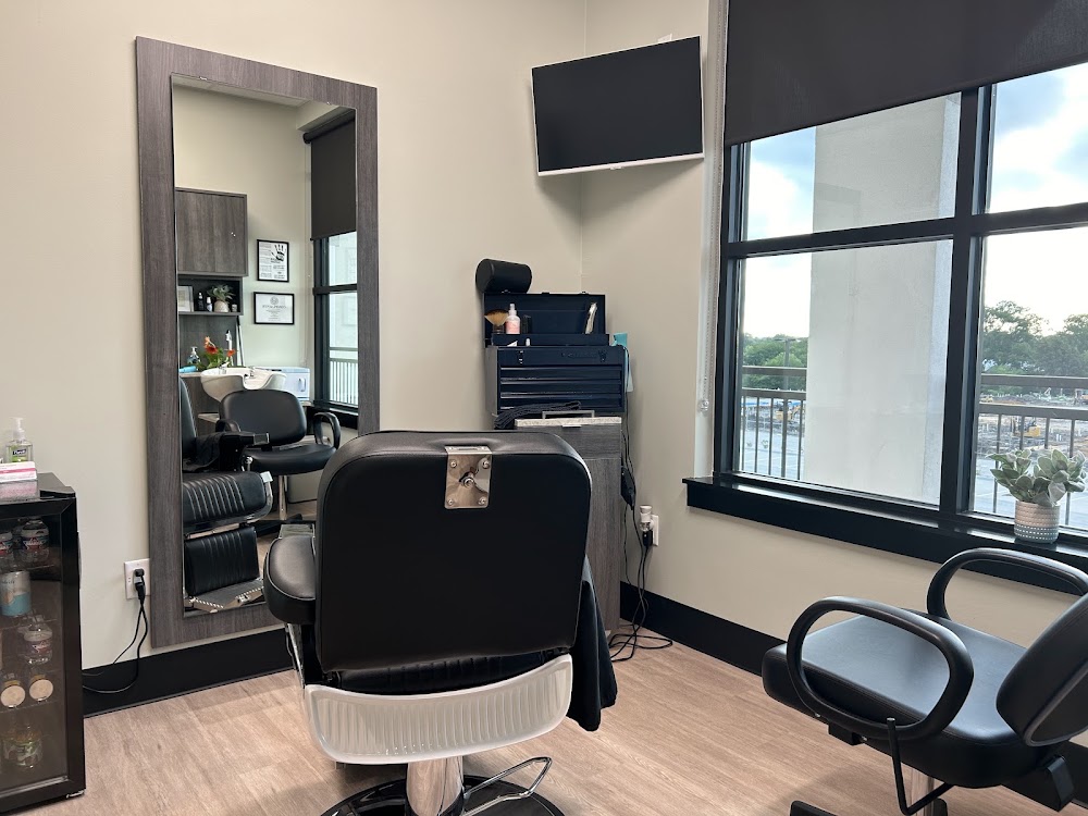 Reflect Hair Studio view 2