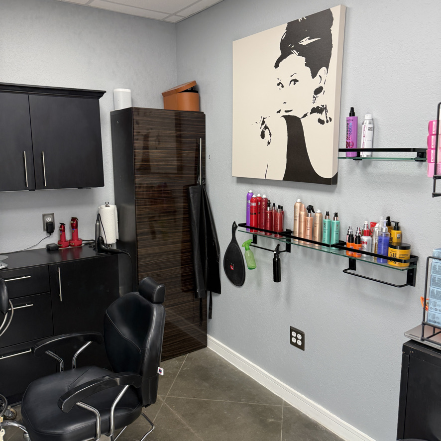 Risher Hair Salon@La vita Bella Salon view 2