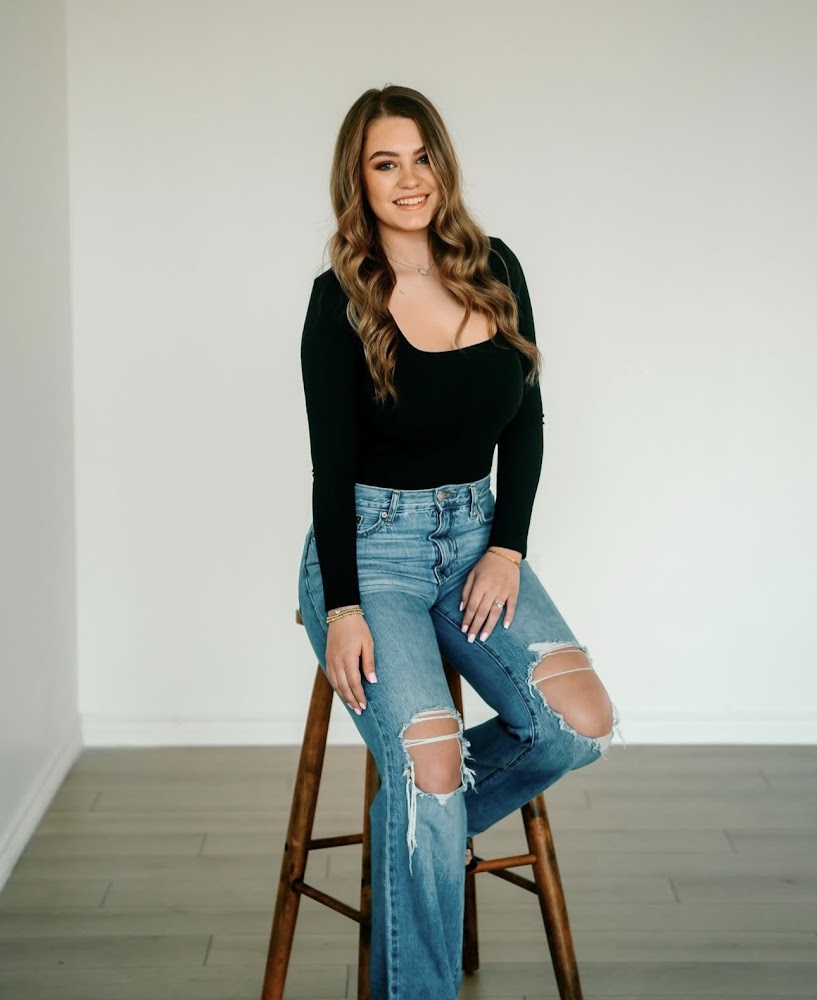 Root & Sage Salon | Extension Bar view 4