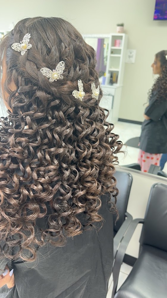 Rosie beauty salon primary photo