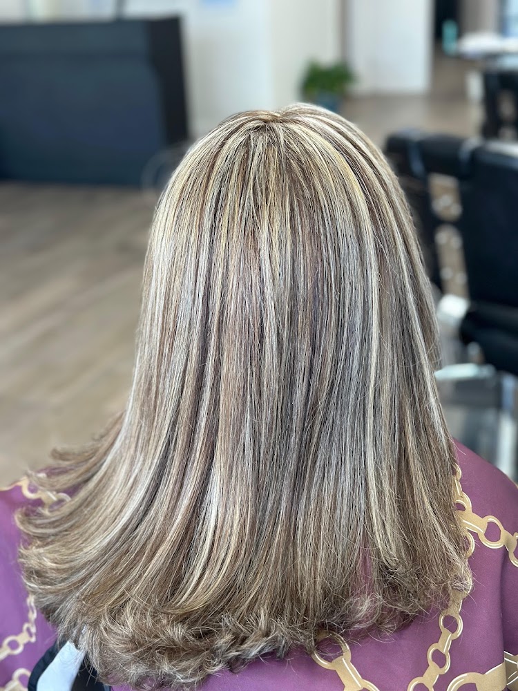 Rosy's Beauty Salon view 3