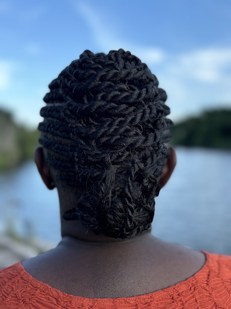 Salima African Hair Braiding & Beauty Cuts view 3