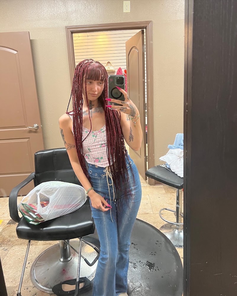 Salima African Hair Braiding & Beauty Cuts view 4