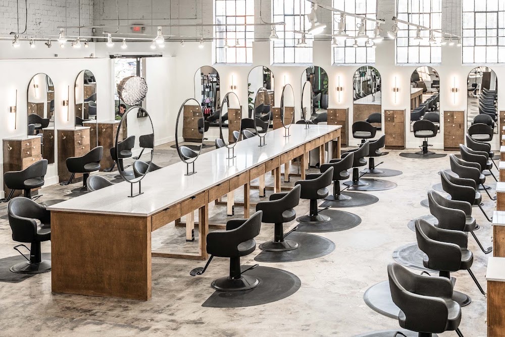 Salon 5014 view 2
