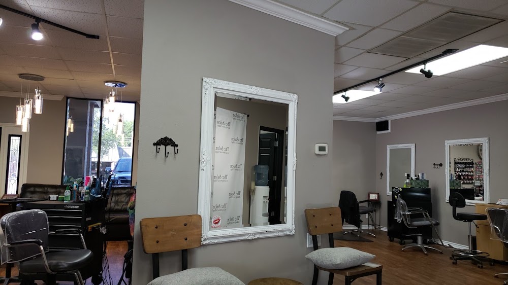 Salon At Ridgewood Village view 3