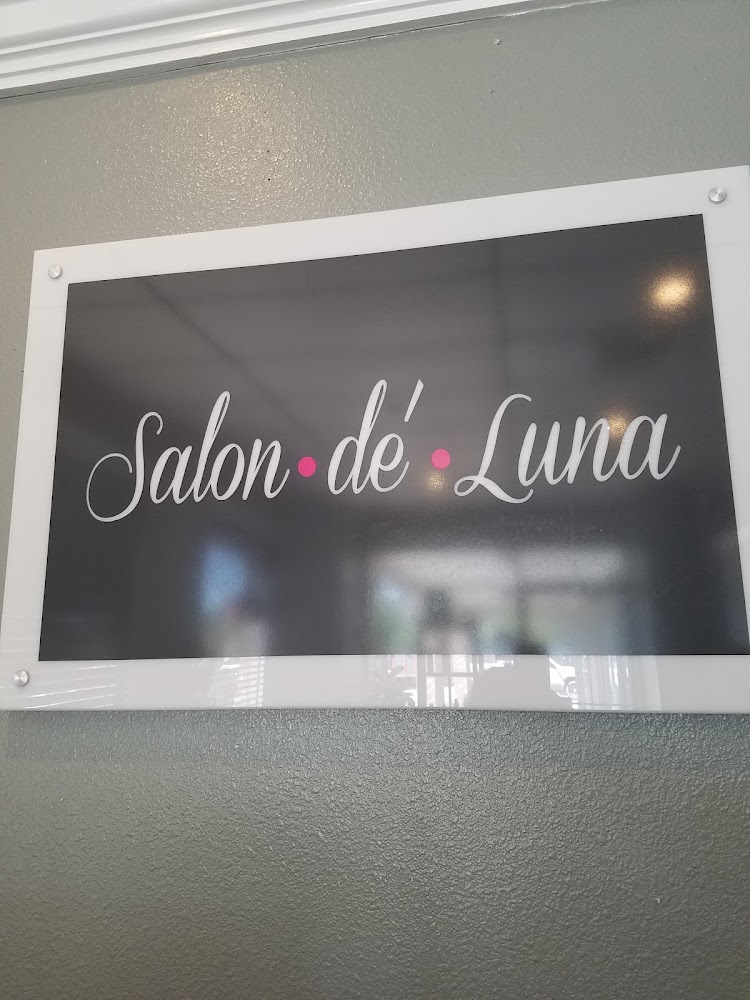 Salon De Luna view 4