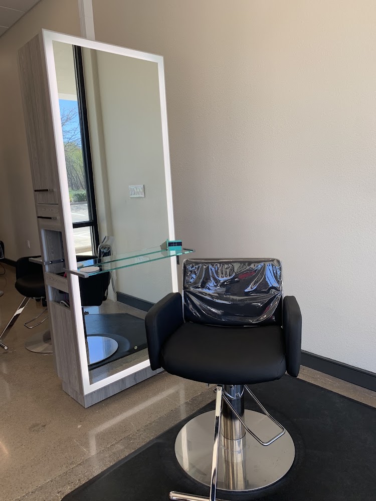 Salon Dexterity view 5