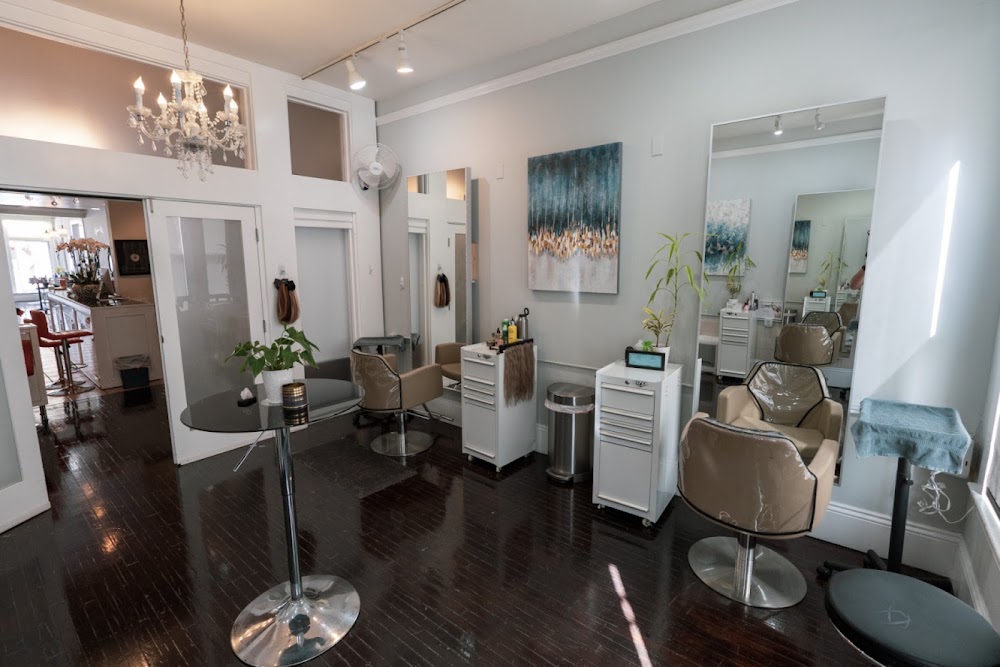 SALON DNA HAIR view 2