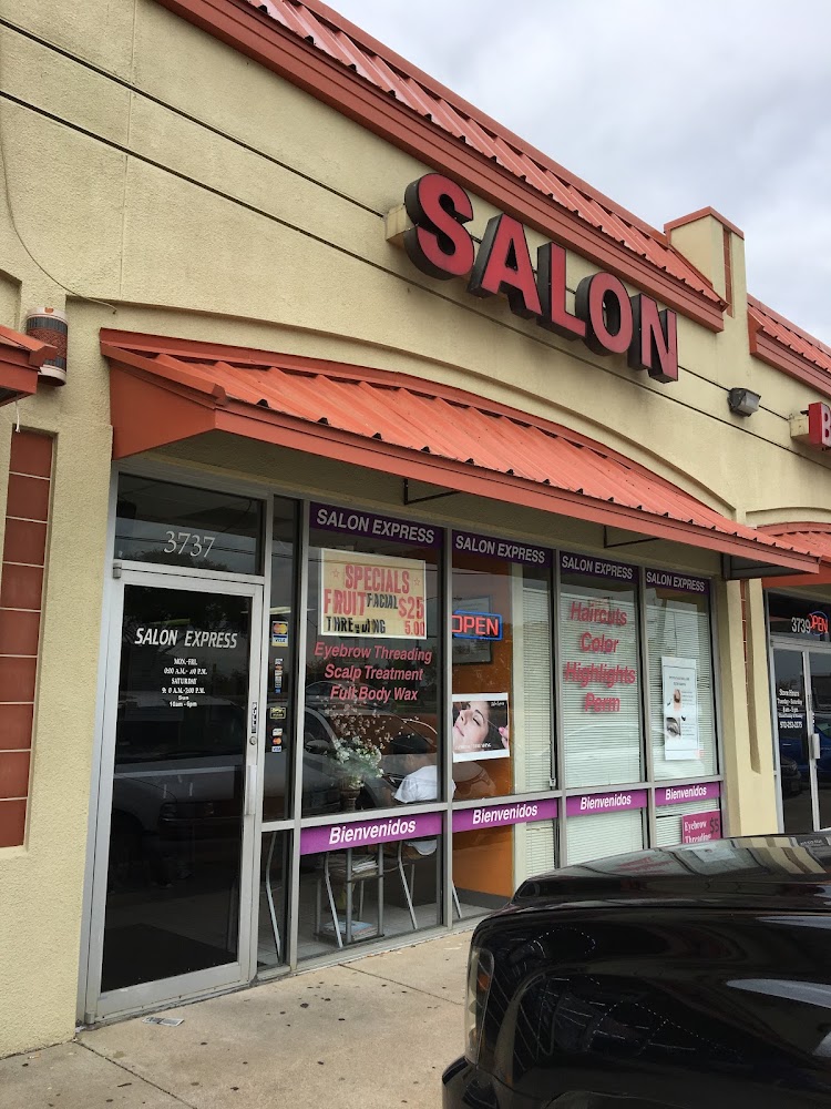 Salon Express and Threading view 5
