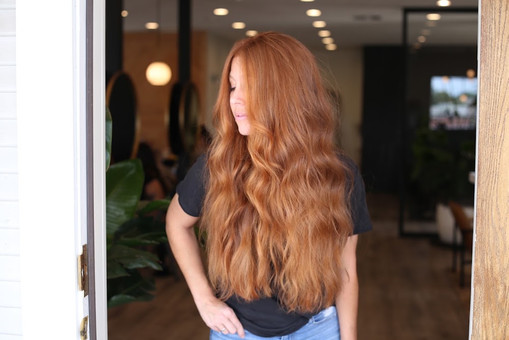 Salon Hawthorne view 2