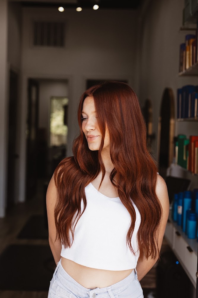 Salon Hawthorne view 3