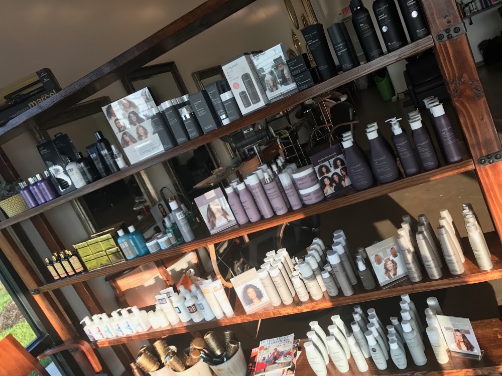 Salon Moon Hair Studio primary photo