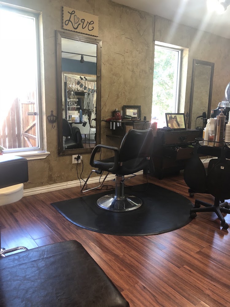 Salon One 21 view 4