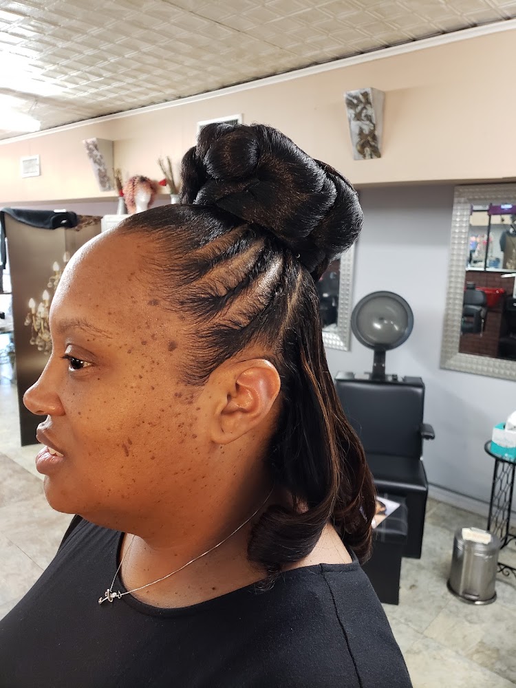 Salon Selections primary photo