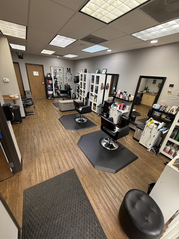 Salon West primary photo