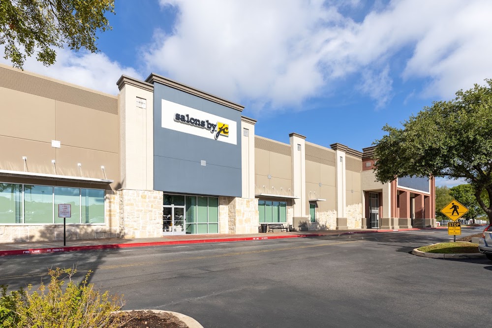 Salons by JC Alamo Quarry Market view 4