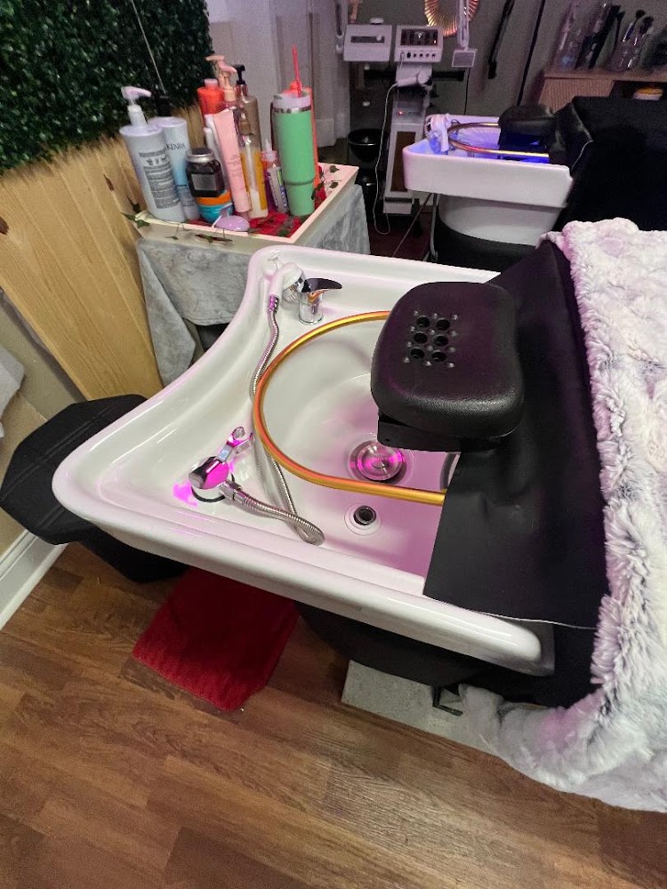 Savor Head Spa & Salon view 2