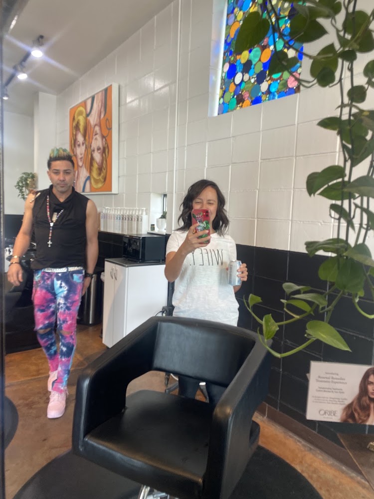 Shag Salon view 4