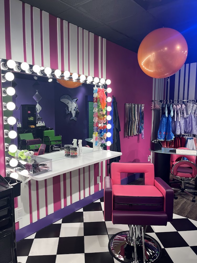 Sharkey's Cuts for Kids - Conroe, TX view 4