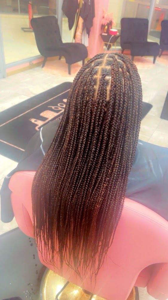 She Slays You Beauty Bar LLC view 4