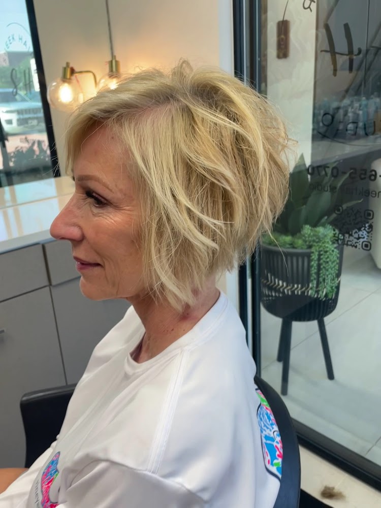 Sheek Hair Studio By Roya view 3