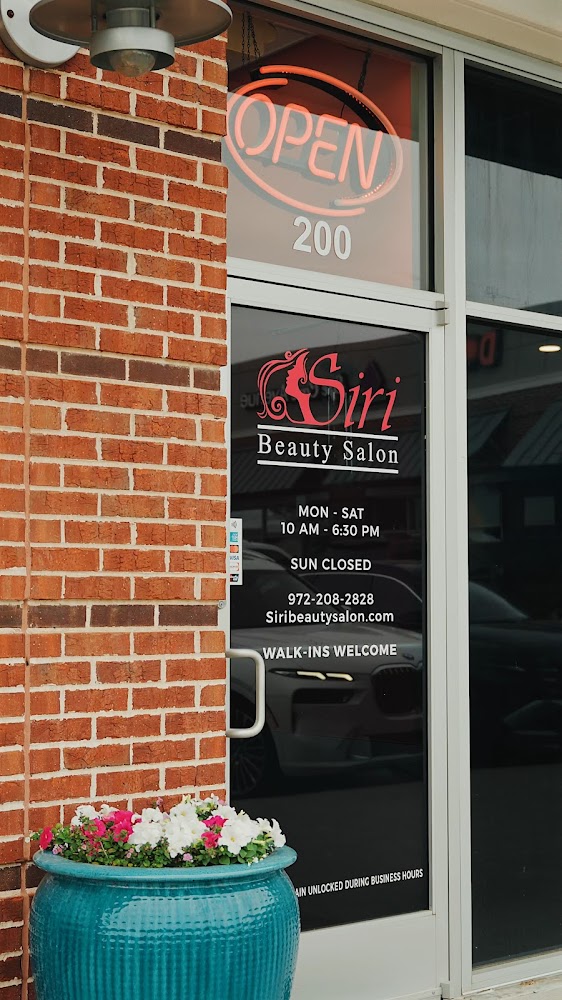 Siri Beauty Salon primary photo