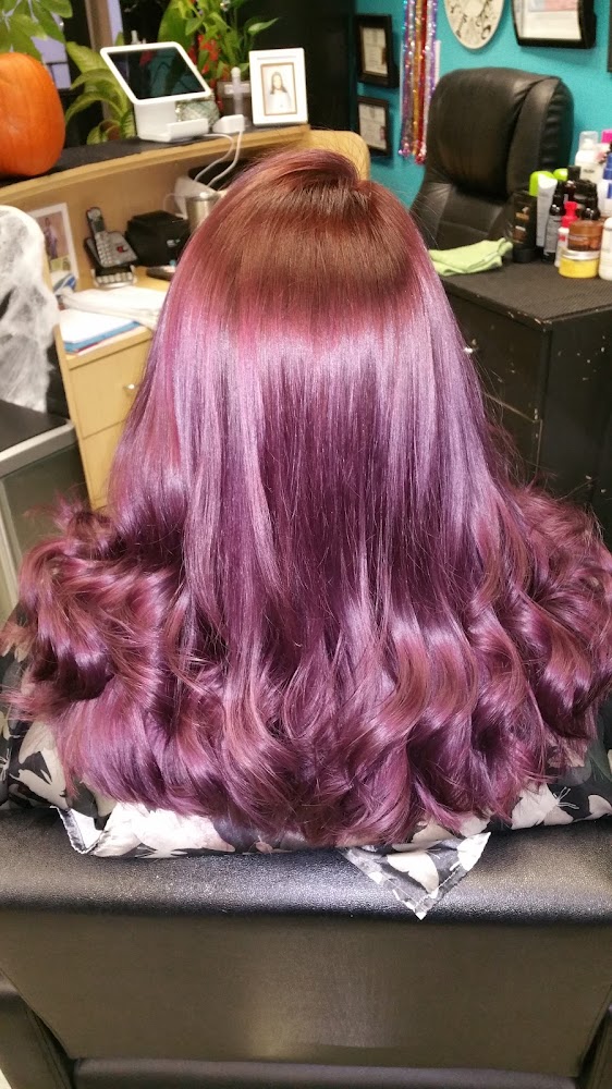 Small Talk Hair Care view 3