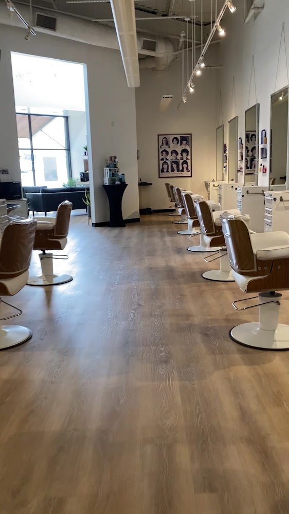 Smooth Lines Salon & Spa view 5