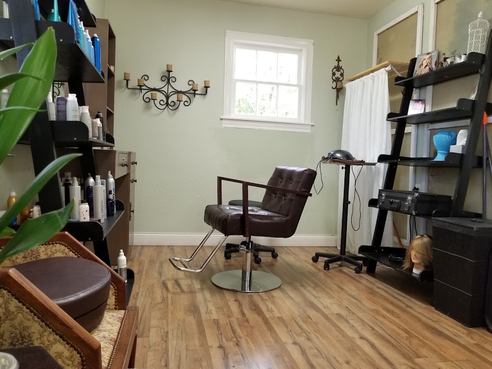 Southern Roots Boutique & Salon view 3