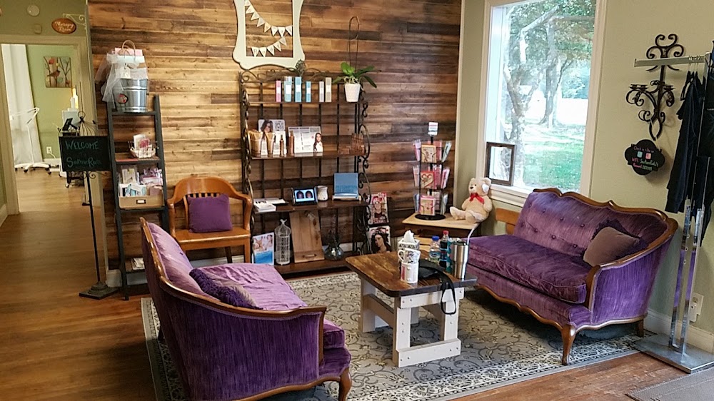 Southern Roots Boutique & Salon view 5