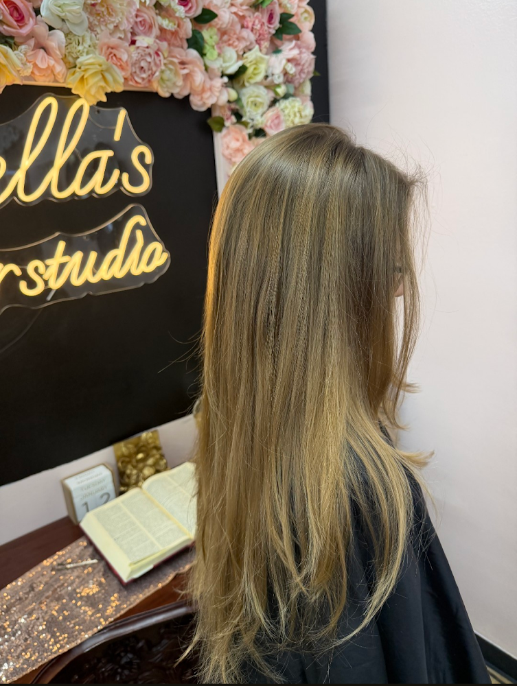 Stella's Hair Studio view 3