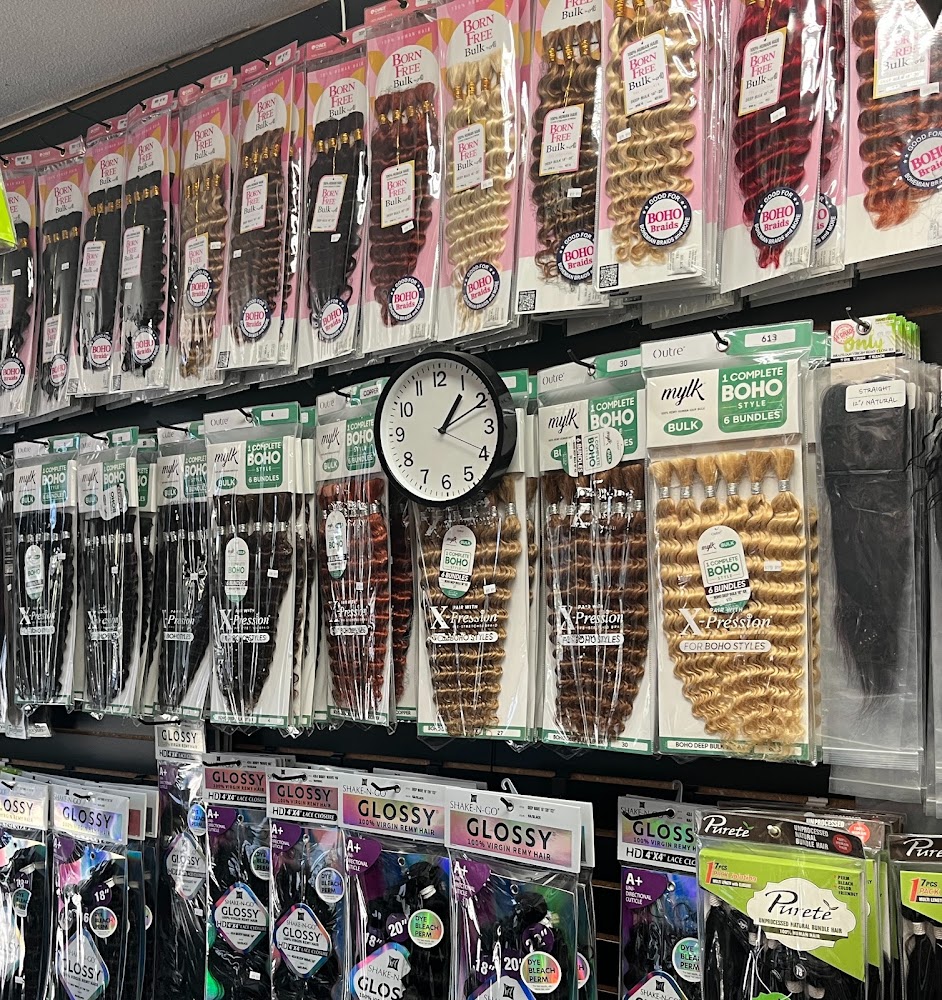 Strictly Braids Beauty Supply Store & Braiding Salon view 3