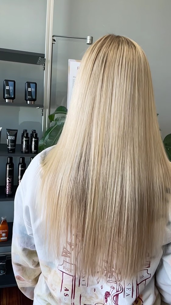 SUPER C SALON view 2